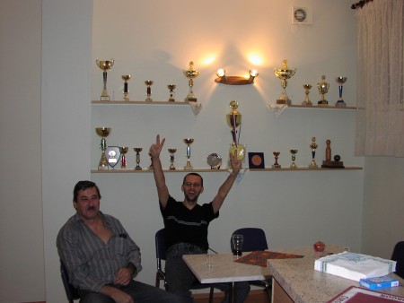 Cicho v starej klubovni 